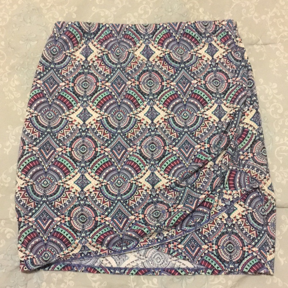 Tribal print skirt